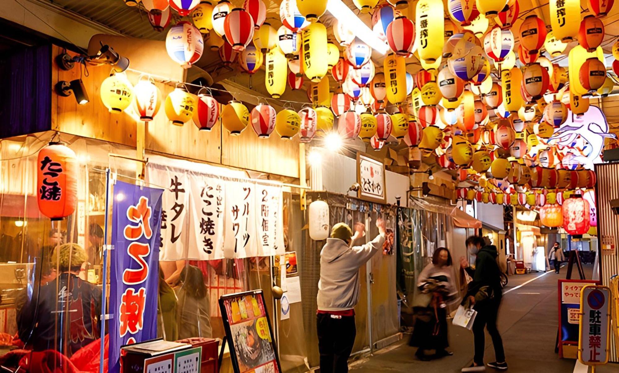 Renewal 天神橋筋六丁目駅徒歩2分 屋上テラス付き一軒家 天満居酒屋街2分 梅田10分 難波15分 Villa Osaka Exteriör bild